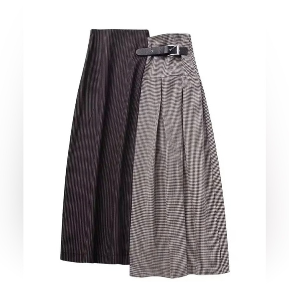 Zara Dresses & Skirts - ZARA ASYMMETRICAL PLAID SKIRT